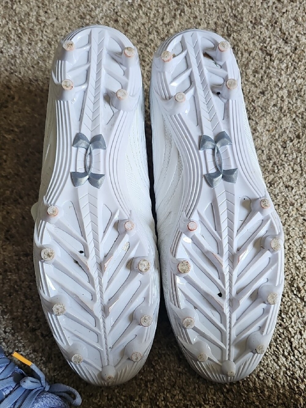 Under Armour Nitro White Football Athletic Sneakers - Mens 10US - Picture 4 of 4